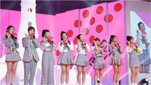 偶像尴尬爆料视频大全在线观看,揭秘明星幕后搞笑视频全集